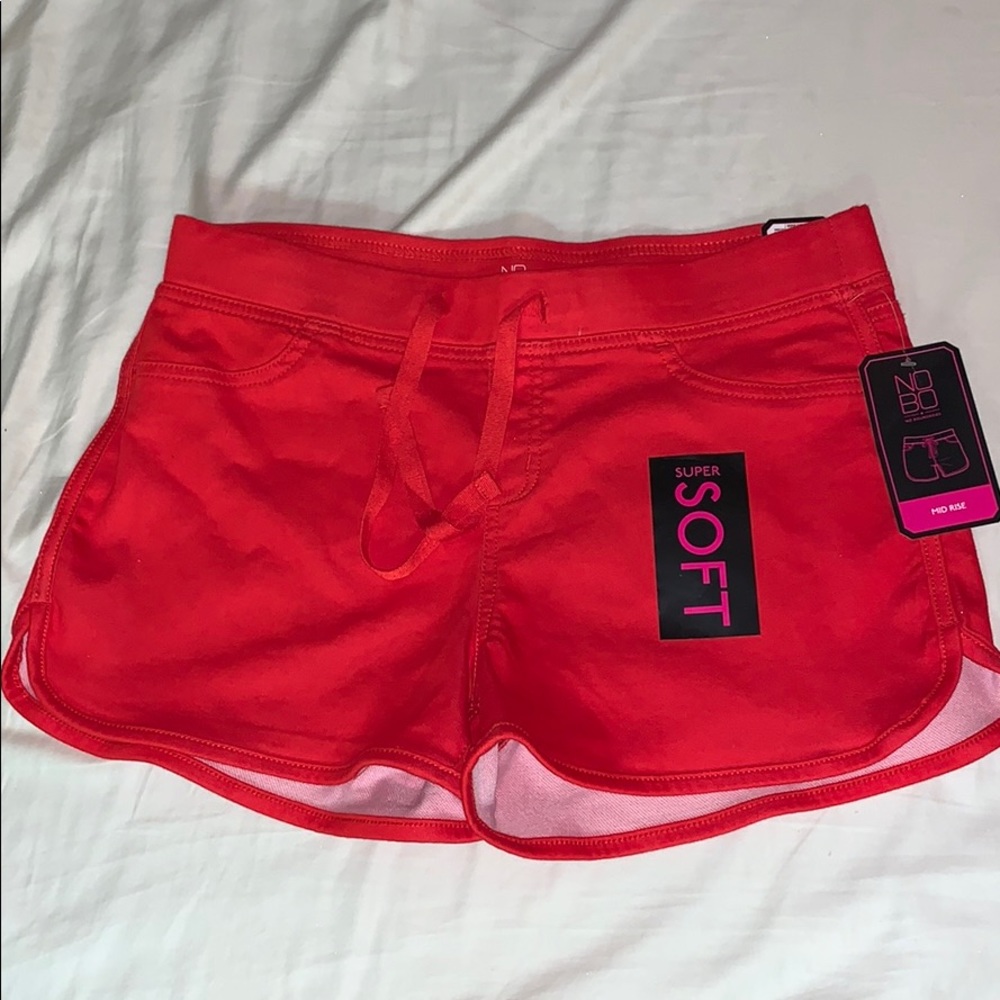 Red Shorts  🧨